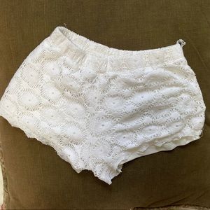 White crochet shorts